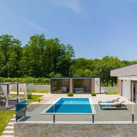 Villa Romantica By Istrialux *